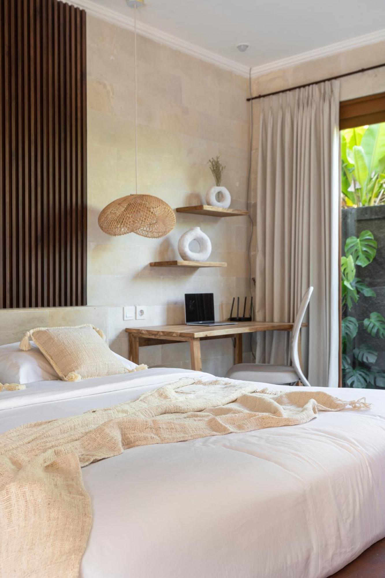 Designer Studio Emy Sanur Bagian luar foto