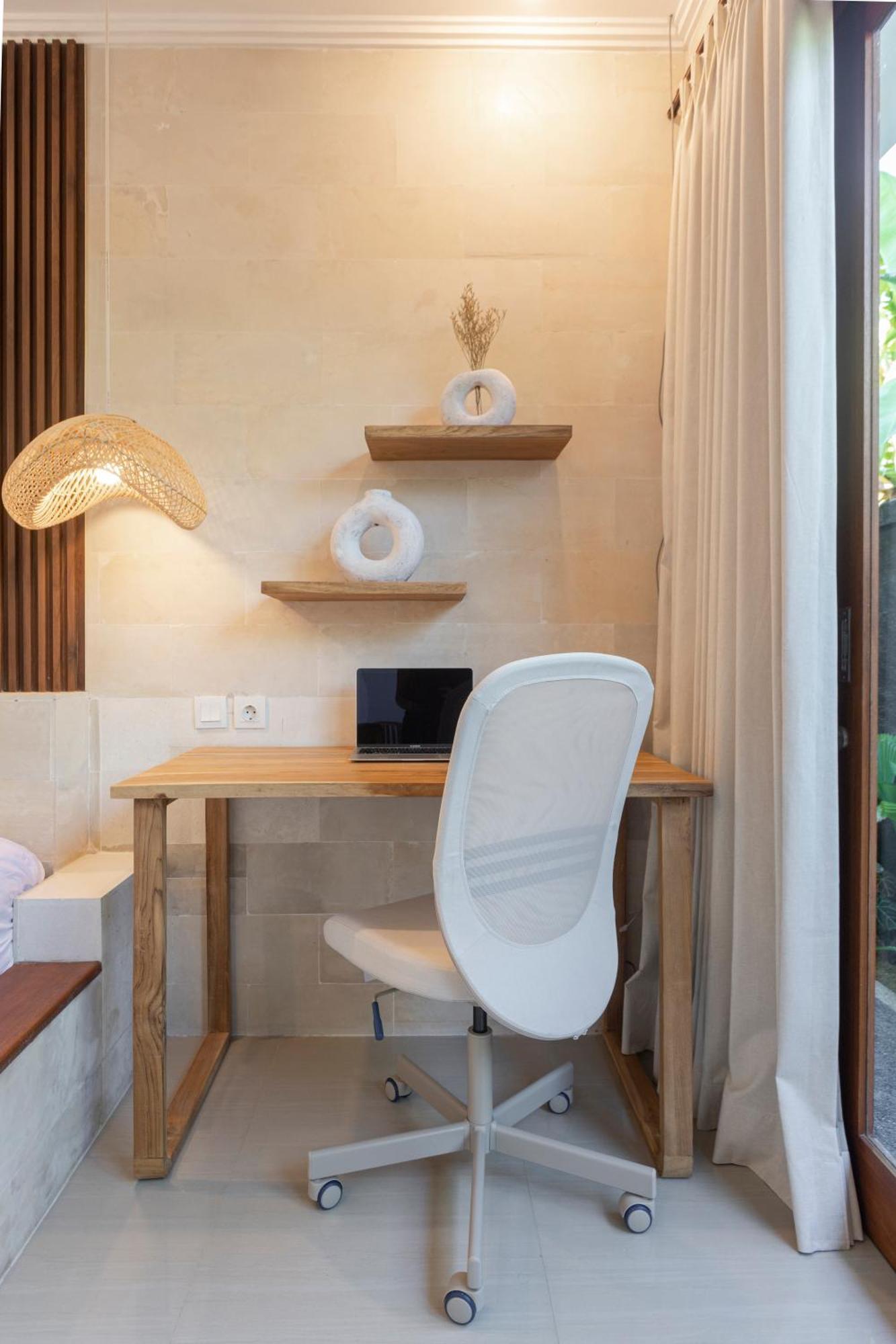 Designer Studio Emy Sanur Bagian luar foto