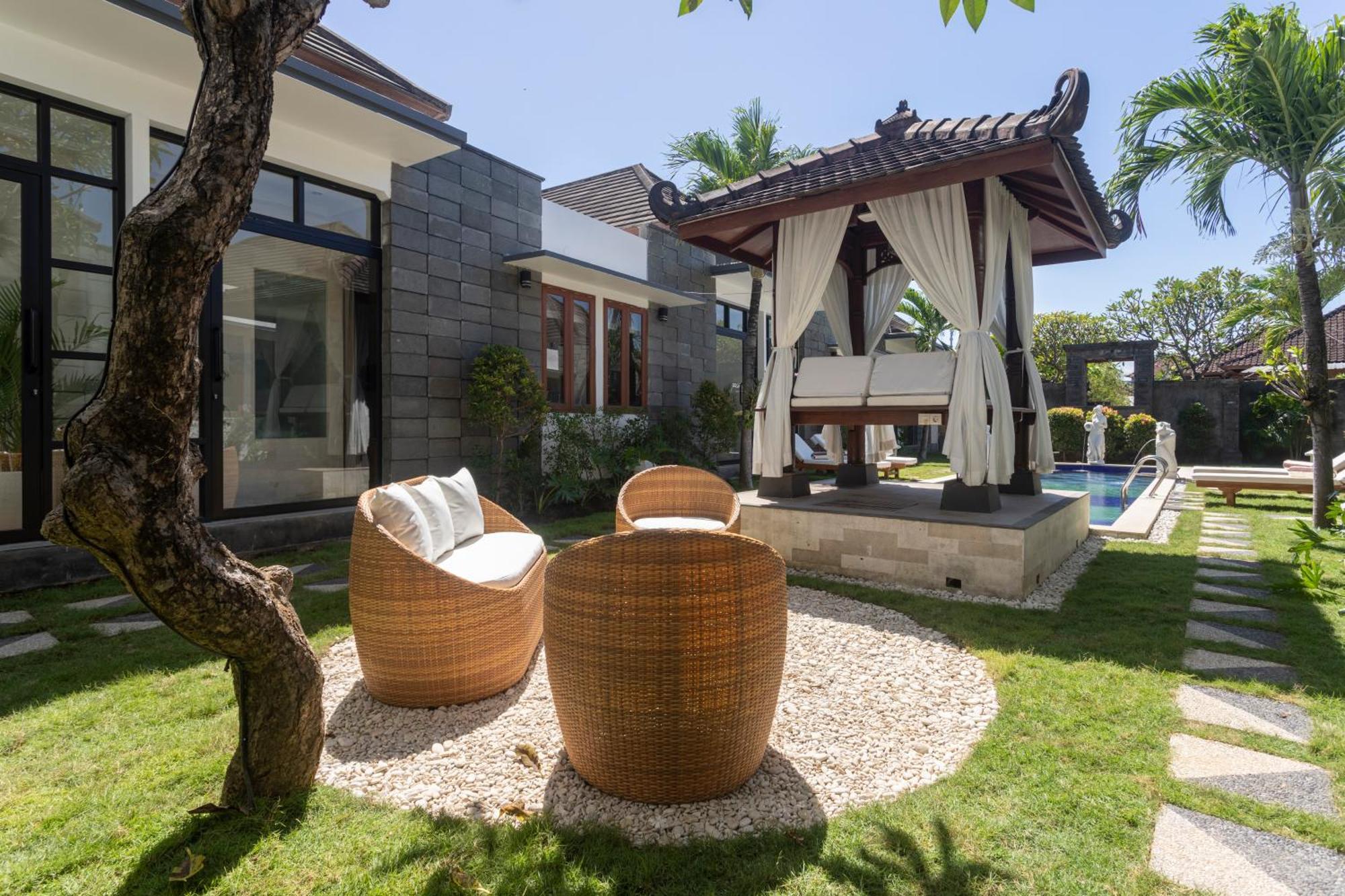 Designer Studio Emy Sanur Bagian luar foto